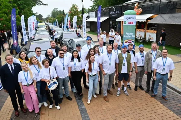 Ilgiausiame „Ignitis ON“ elektromobilių varžybų maršrute – mokslo centrų lankymas ir iššūkis trijose šalyse