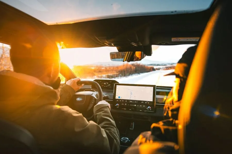 Nuolatinė visų varančiųjų ratų sistema elektrinėje eroje. Naujoji visiškai elektrinė „Subaru Solterra“