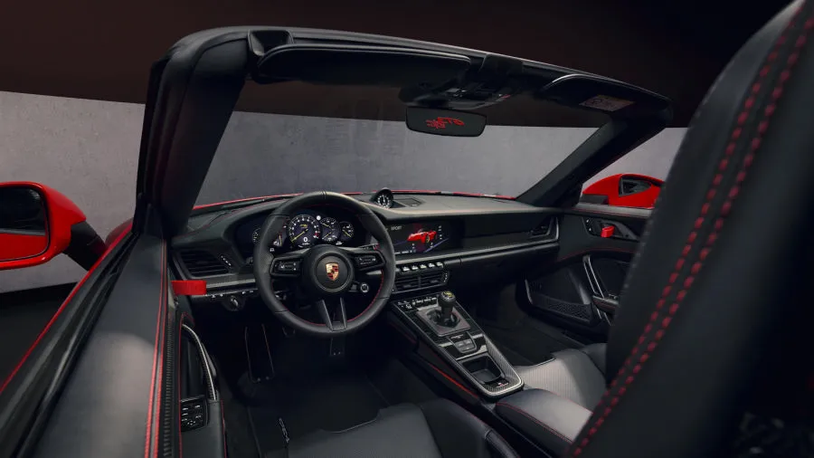 Debiutuoja „Porsche 911 GT3 S/C“: atviras stogas, tik mechaninė pavarų dėžė ir kupė verta dinamika