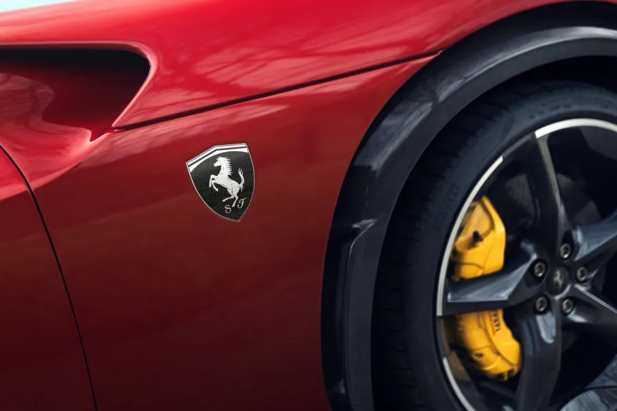 „Ferrari Purosangue Handling Speciale“: patobulinta važiuoklė ir ryškesnis V12 garsas