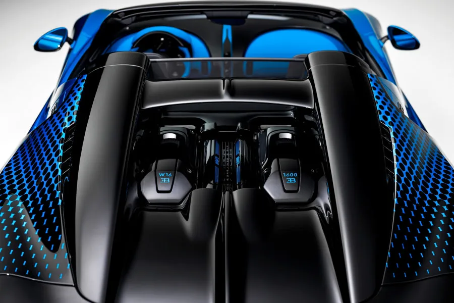 Aukšto skrydžio vabalėlis: pristatytas unikalus „Bugatti W16 Mistral Fly Bug“