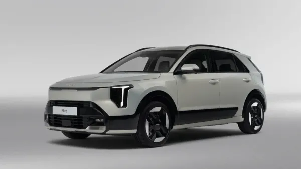 „Kia“ praskleidė šydą: Europoje pristatytas atnaujintas „Niro“