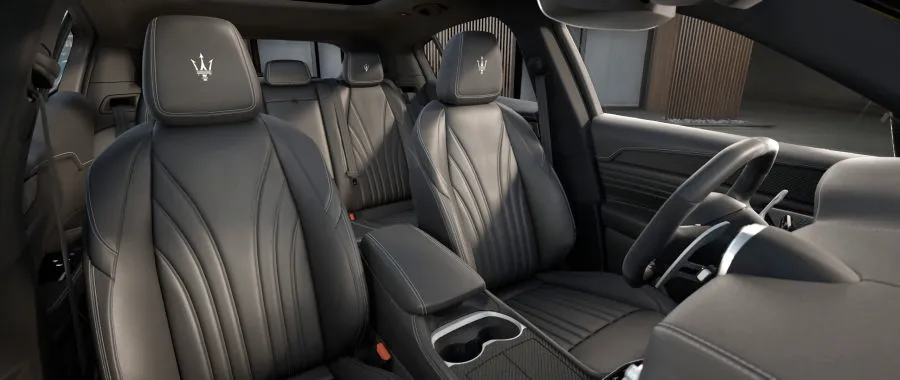Atnaujintas „Maserati Grecale“: griežtesnis veidas ir platesnė variklių gama