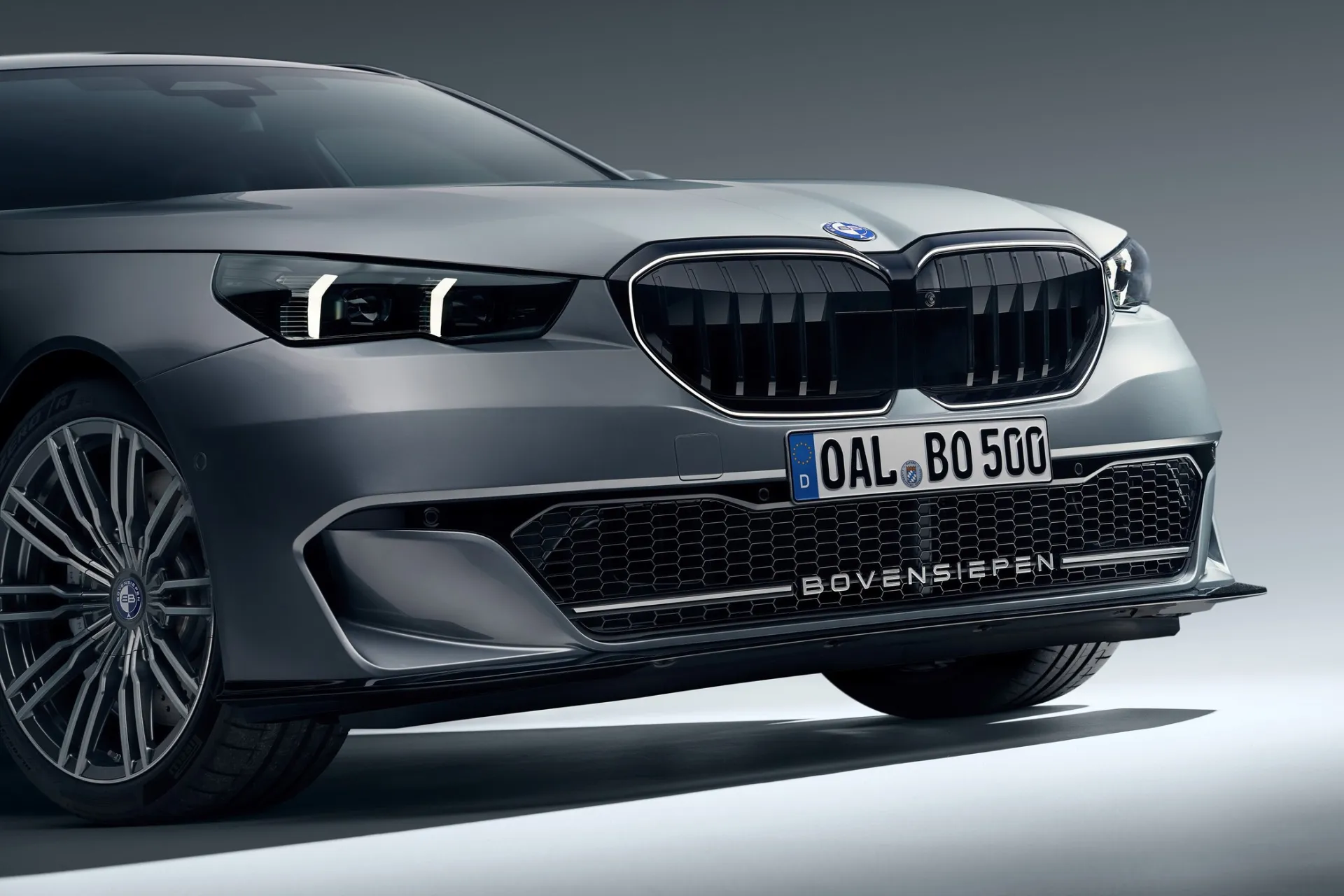 „Bovensiepen 05 GT“: išskirtinumas ir galia – brolių Bovensiepenų atsakas į G99 BMW M5 „Touring“