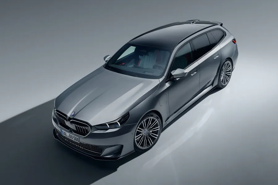 „Bovensiepen 05 GT“: išskirtinumas ir galia – brolių Bovensiepenų atsakas į G99 BMW M5 „Touring“