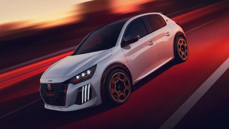 „Peugeot“ parodė serijinį „E-208 GTi“: žinoma ir kaina