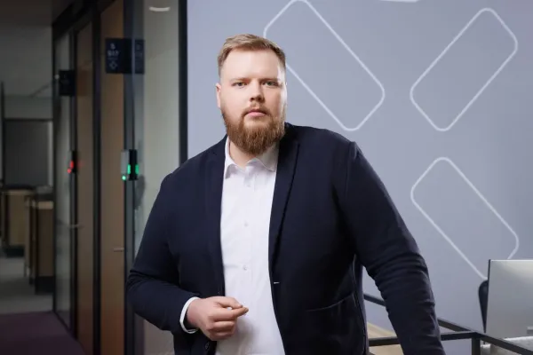 Elektromobilių įkrovimas Baltijos šalyse muša savaitės rekordus
