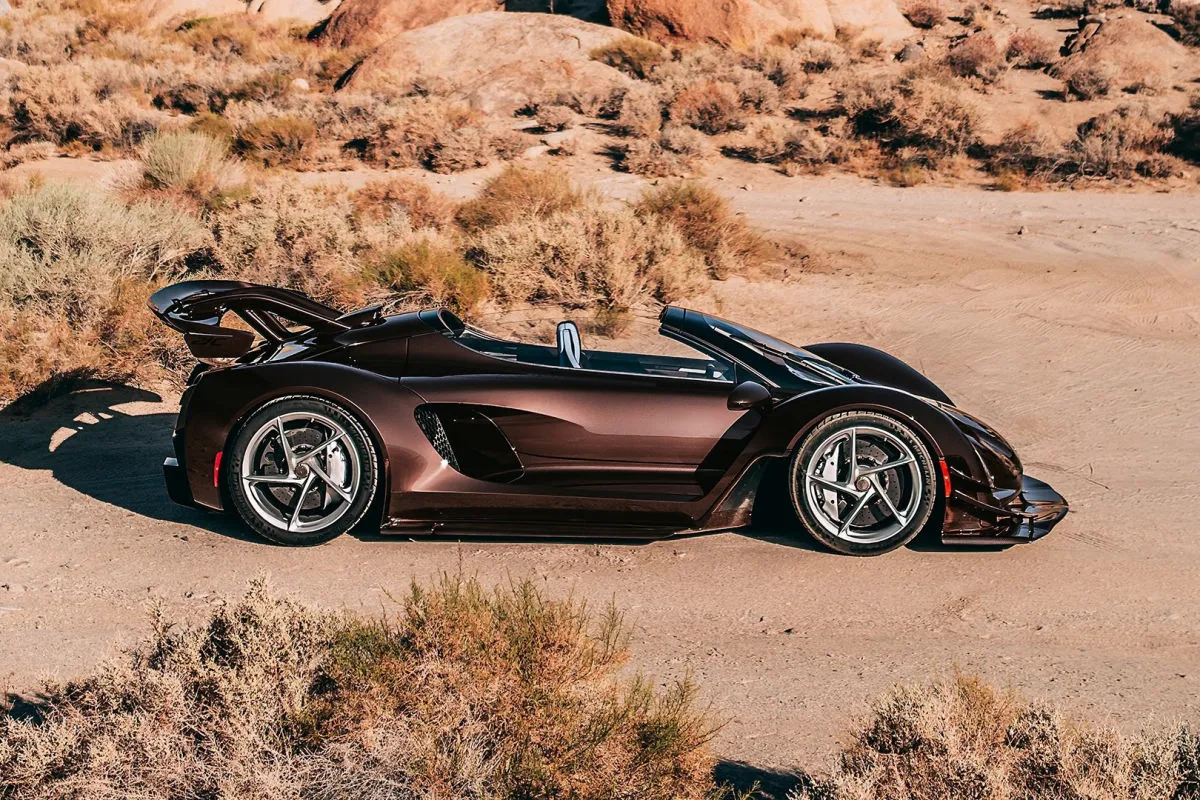 „Czinger 21C Spyder“: du nuimami stogai ir dar daugiau 3D spausdinimo technologijų