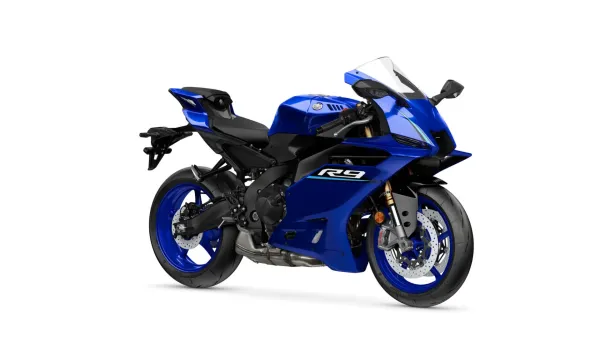 „Yamaha YZF-R9“ (2026): trijų cilindrų sportinis motociklas, tobulai užpildantis spragą tarp R7 ir R1 modelių