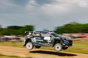 Vaidotas Žala atsitiesė po pirmosios dienos ir triumfavo „Rokiškio Grand Rally“ varžybose
