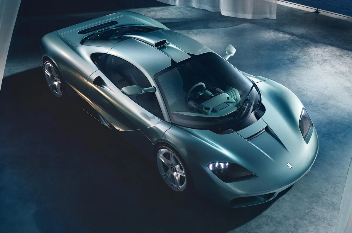 „GMSV S1“: legendinio „McLaren F1“ dvasinis įpėdinis su centralizuota sėdėsena ir 12 100 sūk./min. Cosworth V12 varikliu