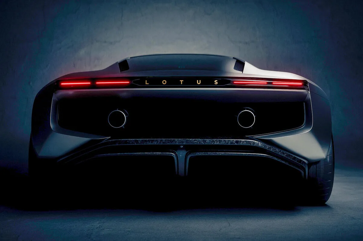 Legendos sugrįžimas: 2028 m. „Lotus Esprit“ pasiūlys ir V6, ir galingą hibridinį V8 variklį